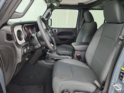 New 2026 Jeep Wrangler Unlimited Sport AWD/4WD image 19