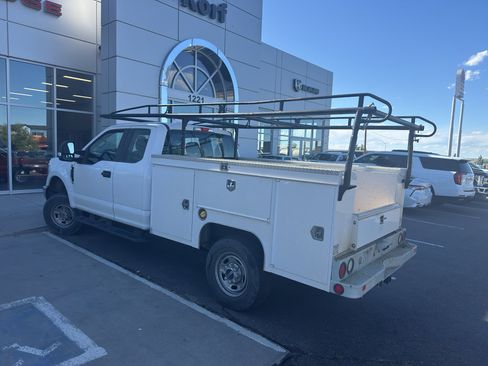 Used 2019 Ford F250 XL w/ XL Value Package AWD/4WD image 3