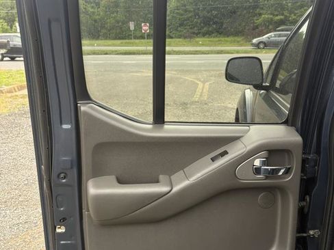 Used 2019 Nissan Frontier PRO-4X AWD/4WD image 14