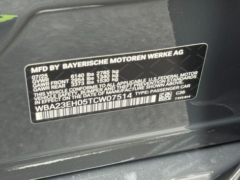 Used 2026 BMW 740i w/ Premium Package RWD image 54