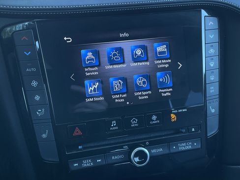 Used 2021 INFINITI QX50 Essential w/ Cargo Package image 29