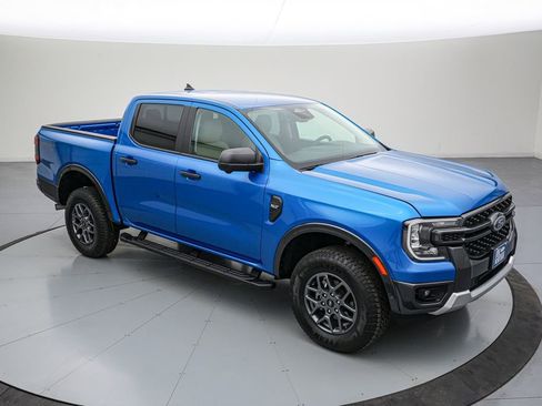 Certified 2024 Ford Ranger XLT w/ Technology Package AWD/4WD image 3