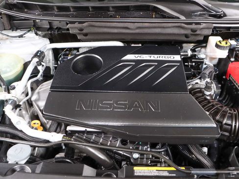 Used 2022 Nissan Rogue SV FWD image 29