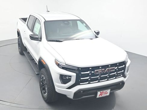 New 2026 GMC Canyon AT4 image 4