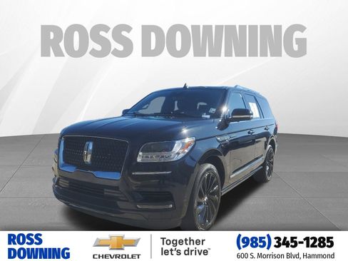 Used 2021 Lincoln Navigator Reserve image 1