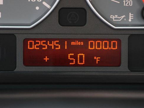 Used 2005 BMW M3 Coupe image 16