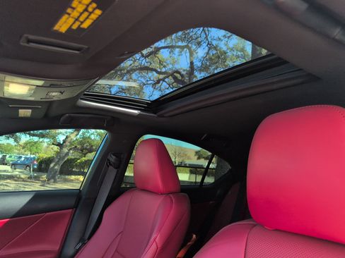 Certified 2021 Lexus IS 350 F Sport image 24