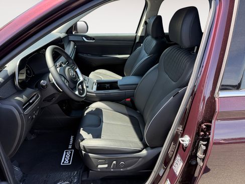 Used 2025 Hyundai Palisade Limited AWD/4WD image 10