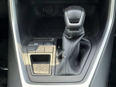 Certified 2025 Toyota RAV4 XLE Premium w/ Weather Package FWD image 31
