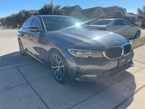 Used 2022 BMW 330i Sedan w/ Driving Assistance Package image 3
