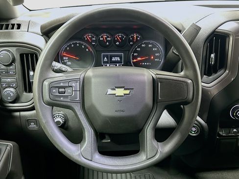 Used 2023 Chevrolet Silverado 1500 Custom image 11