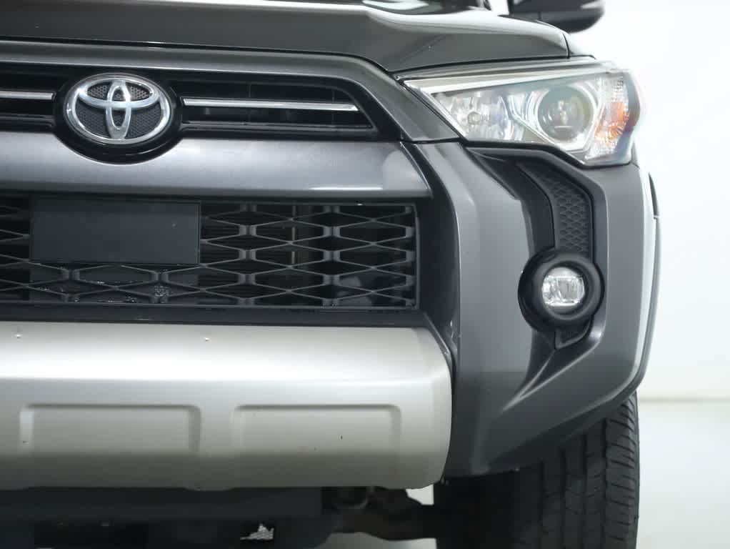 Used 2021 Toyota 4Runner TRD Off-Road Premium w/ Moonroof Package AWD/4WD image 7