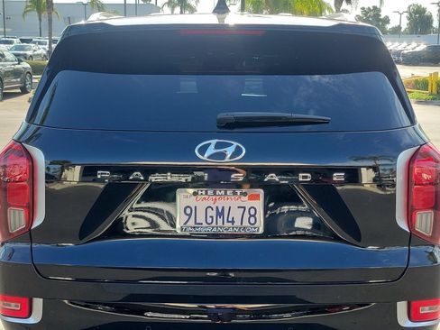 Used 2022 Hyundai Palisade Limited FWD image 27