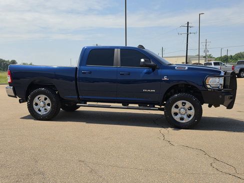 Used 2021 RAM 2500 Big Horn w/ Level 1 Equipment Group AWD/4WD image 4