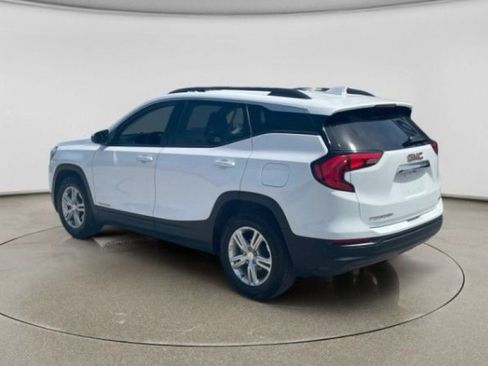 Used 2020 GMC Terrain SLE w/ Driver Convenience Package FWD image 12