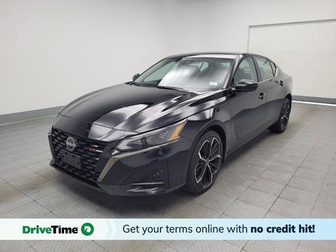 Used 2023 Nissan Altima 2.5 SR AWD/4WD image 1