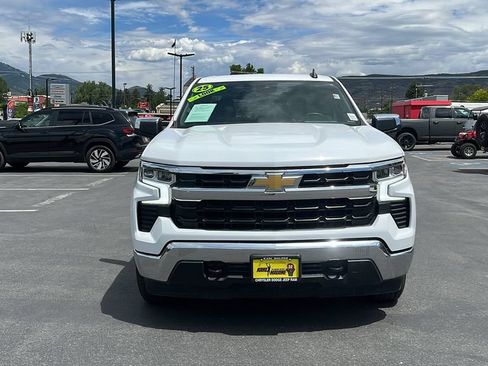 Used 2025 Chevrolet Silverado 1500 LT w/ Protection Package AWD/4WD image 2