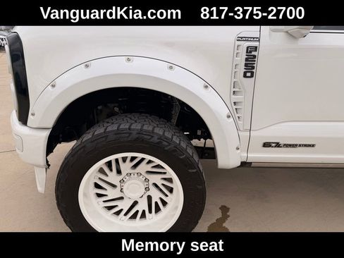 Used 2024 Ford F250 Platinum w/ FX4 Off-Road Package image 8
