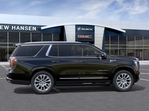 New 2026 GMC Yukon Denali w/ Denali Reserve Package AWD/4WD image 6