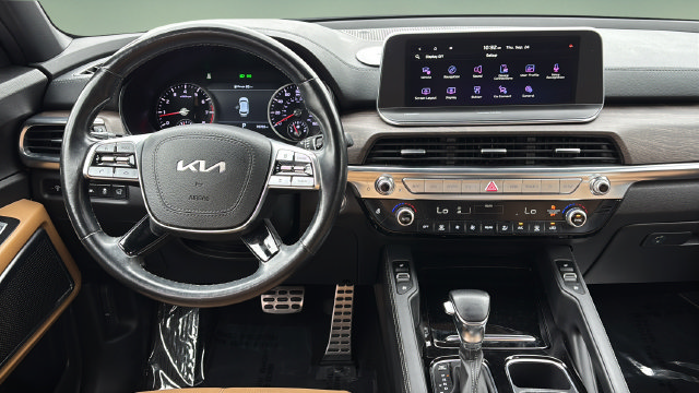 Used 2022 Kia Telluride SX w/ Nightfall Edition Package AWD/4WD image 10