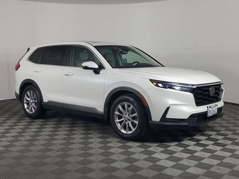 Used 2024 Honda CR-V EX image 2