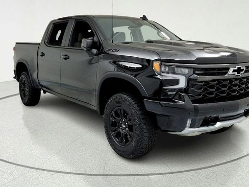Certified 2025 Chevrolet Silverado 1500 ZR2 w/ Technology Package AWD/4WD image 7