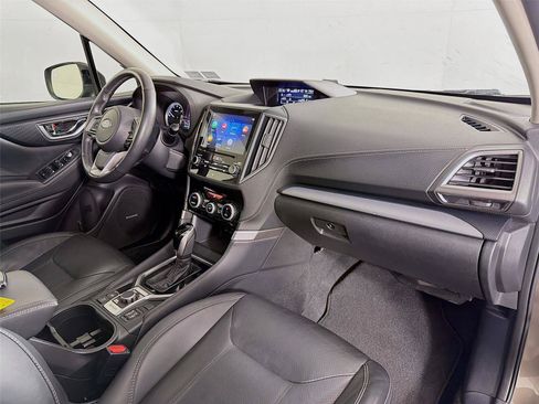 Used 2020 Subaru Forester Limited w/ Popular Package #3 AWD/4WD image 32