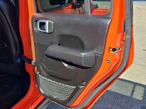 Certified 2023 Jeep Wrangler Unlimited Rubicon 392 w/ Trailer Tow Package image 27