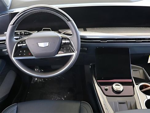 New 2025 Cadillac Escalade IQ Luxury 2 w/ LPO, Radiant Package image 14