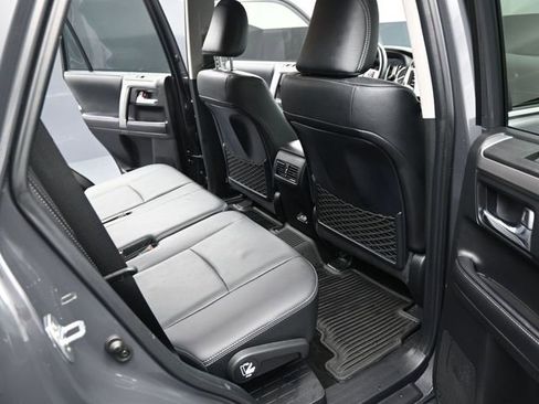 Used 2024 Toyota 4Runner Limited image 20