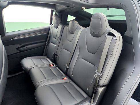 Used 2024 Tesla Model X image 20