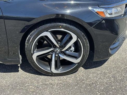 Used 2020 Honda Accord Sport image 12