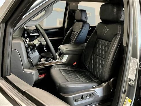 New 2025 Chevrolet Silverado 1500 RST w/ All Star Edition Plus AWD/4WD image 10