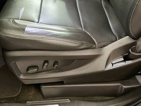 Used 2018 Chevrolet Tahoe Premier AWD/4WD image 21
