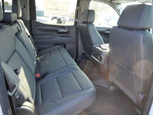 New 2026 GMC Sierra 1500 SLT w/ SLT Premium Plus Package image 22