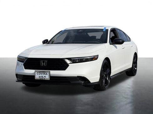 Used 2024 Honda Accord Sport image 4