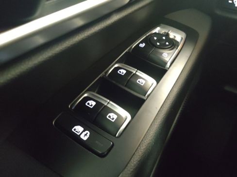 Used 2022 Kia Telluride LX AWD/4WD image 27