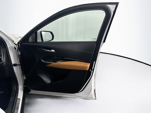 Used 2023 Cadillac XT4 Premium Luxury w/ Technology Package image 34