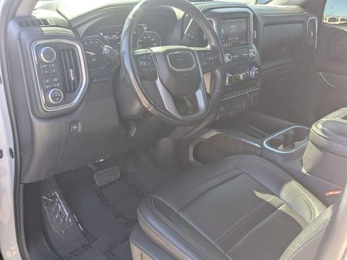 Used 2019 GMC Sierra 1500 Denali w/ Denali Ultimate Package image 11