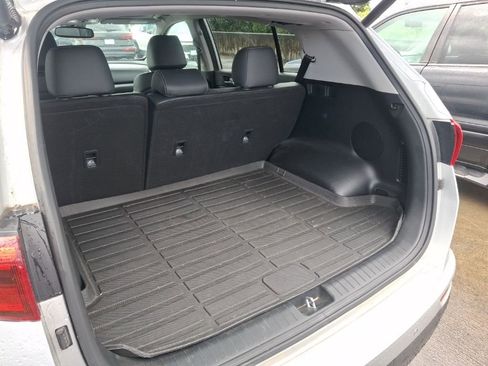 Used 2019 Kia Sportage EX w/ Option Group 040 AWD/4WD image 8