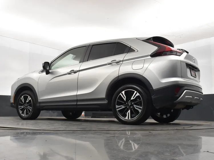 Used 2024 Mitsubishi Eclipse Cross SE AWD/4WD image 12