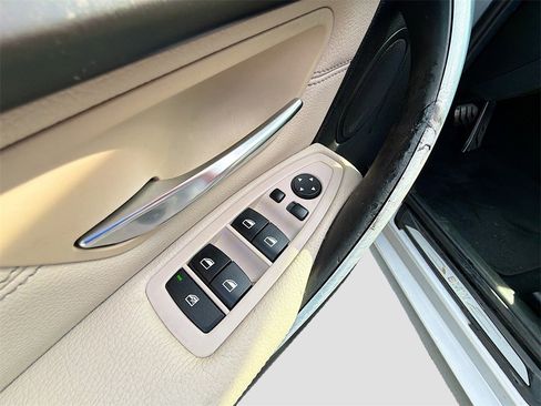 Used 2015 BMW 328d xDrive Wagon image 18