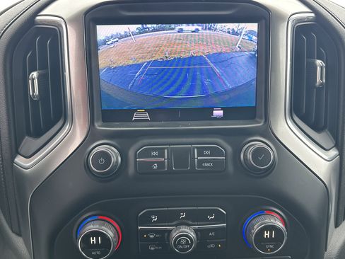 Used 2019 Chevrolet Silverado 1500 LT w/ Texas Edition image 30