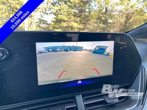 Certified 2025 Chevrolet Trax RS FWD image 25