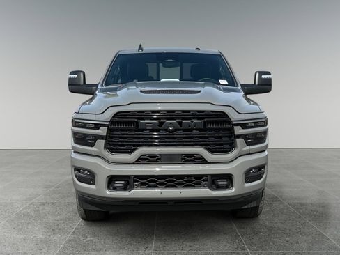 New 2026 RAM 2500 Limited AWD/4WD image 8