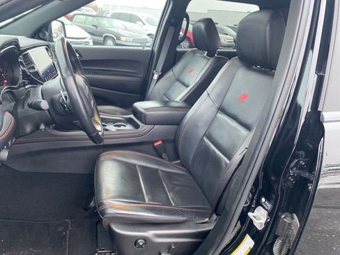 Used 2024 Dodge Durango GT image 17