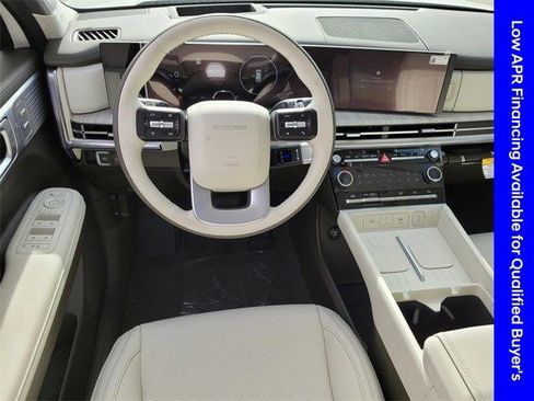 New 2025 Hyundai Santa Fe Calligraphy image 2