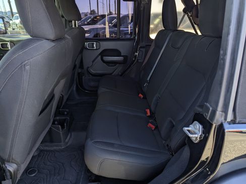 Certified 2020 Jeep Wrangler Unlimited Sport image 8