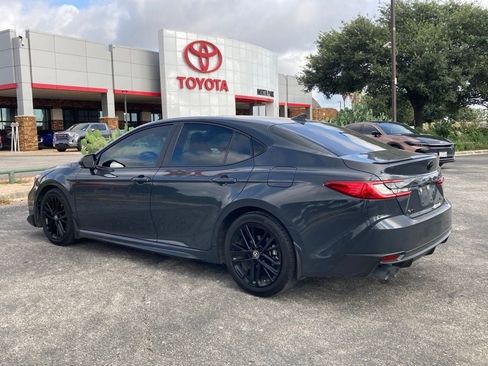 Certified 2025 Toyota Camry SE w/ Convenience Package FWD image 6