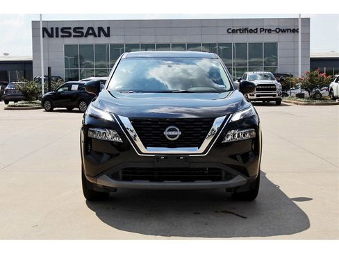 Certified 2023 Nissan Rogue SV image 8